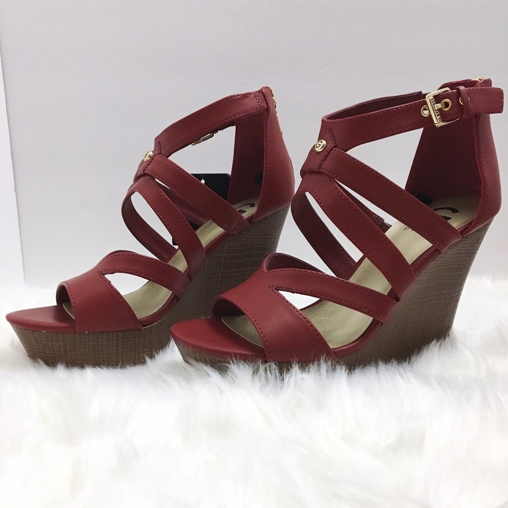 Red Guess Wedges ..!!